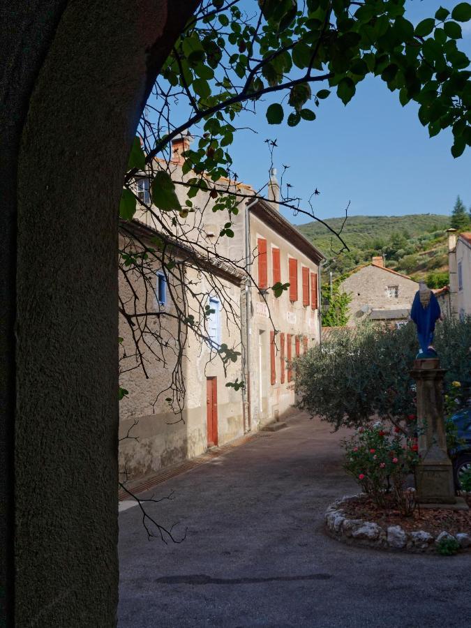 La Maison Du Voyageur Les Ilhes Экстерьер фото