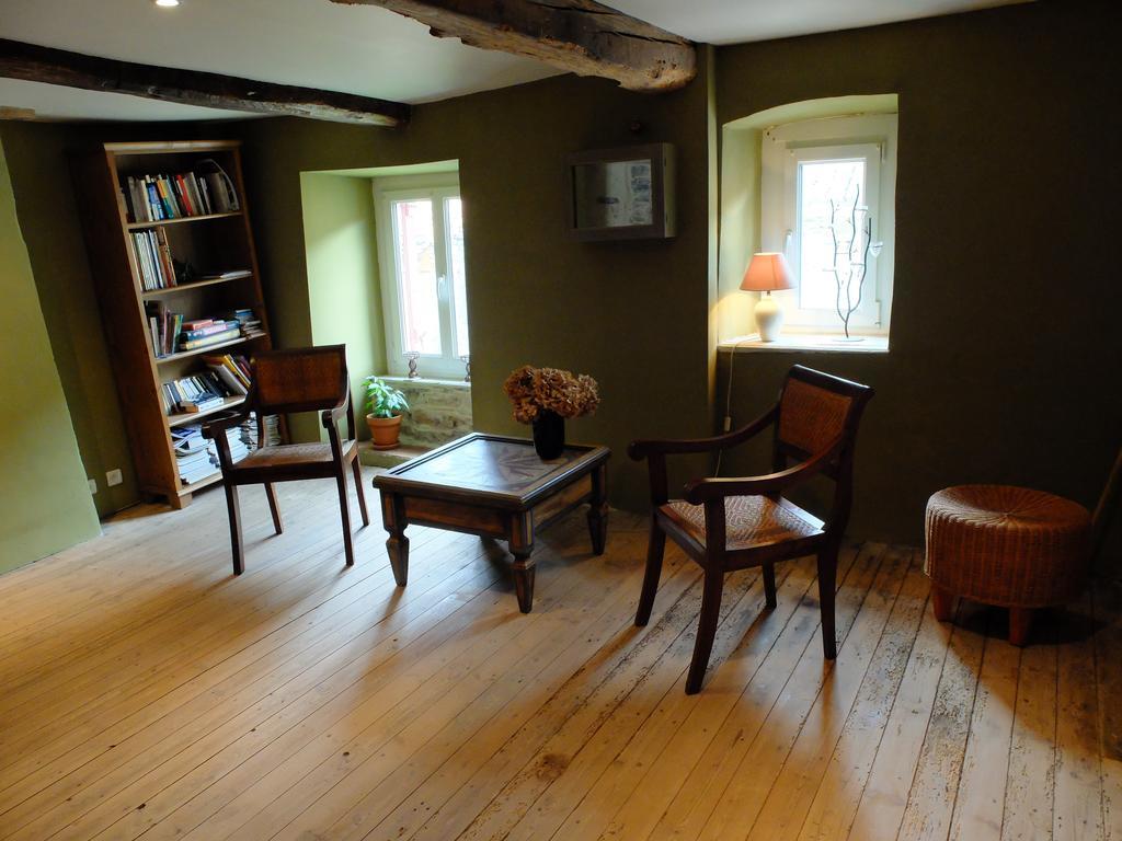 La Maison Du Voyageur Les Ilhes Экстерьер фото